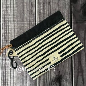 NWOT Sperry zippered pouch